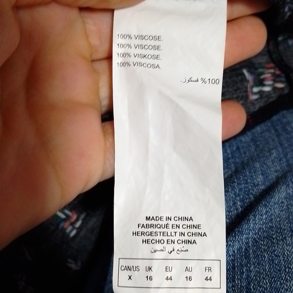 In every story 1x sun dress flowy multicolor short sleeves tie at waist - Picture 5 of 5